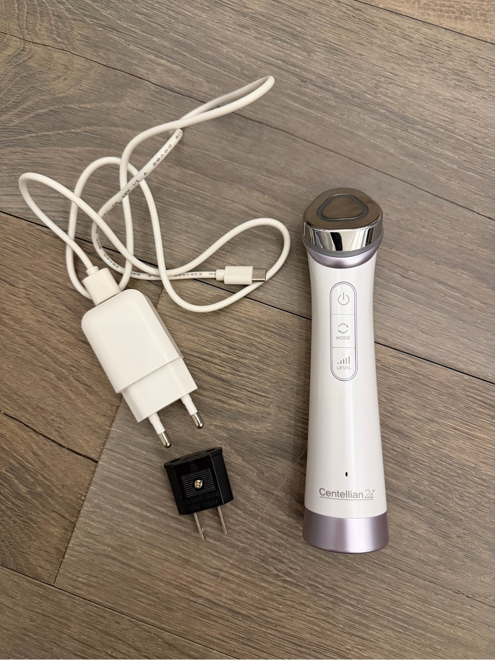 Centellian24 Facial Device in White & Lavender
